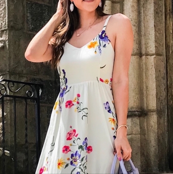 Old Navy Floral White Midi Dress Large Strappy Sundress Feminine Cottagecore - Picture 2 of 11